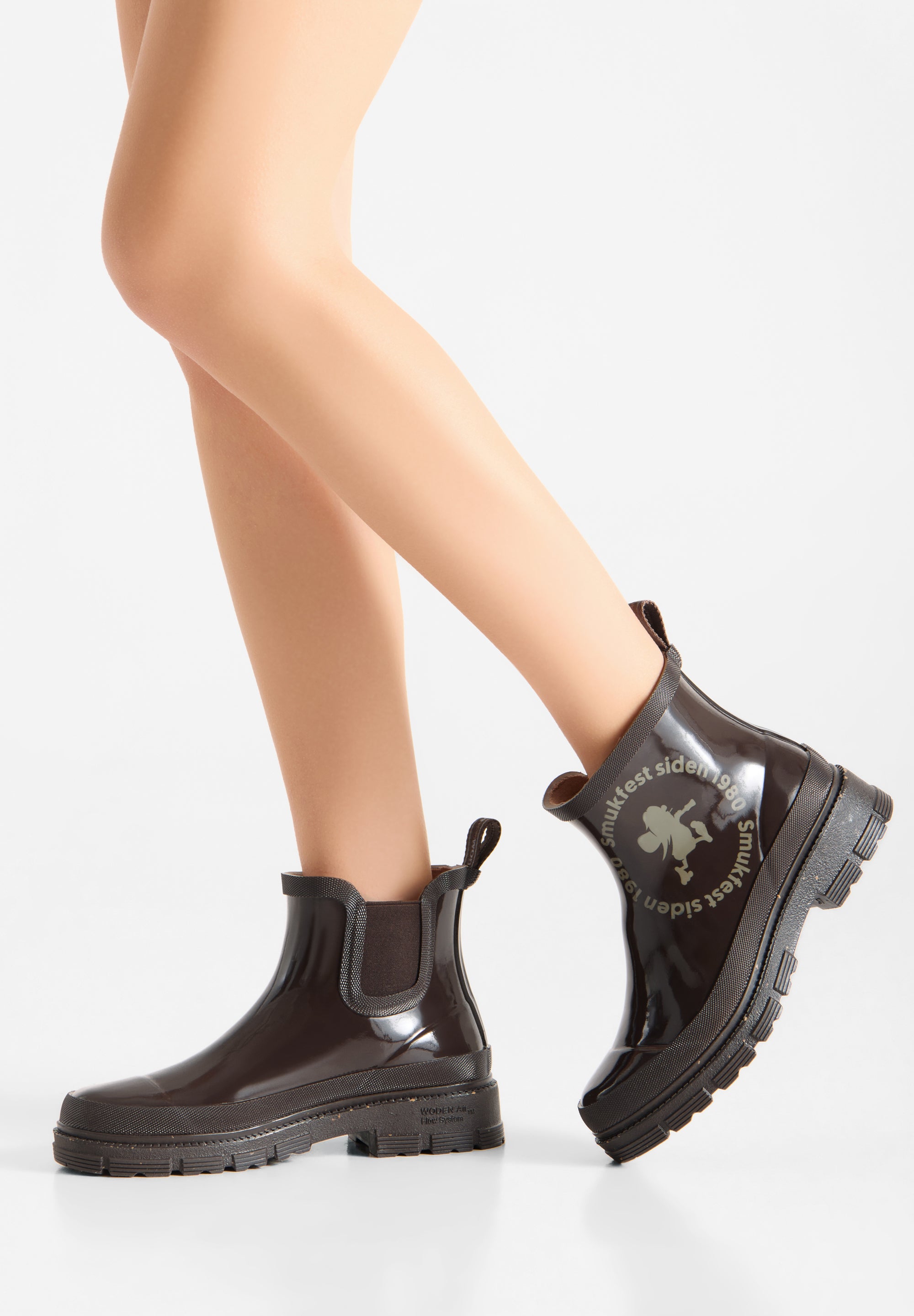 WODEN Alison Glossy Smuk Rubber Boots 063 Chocolate