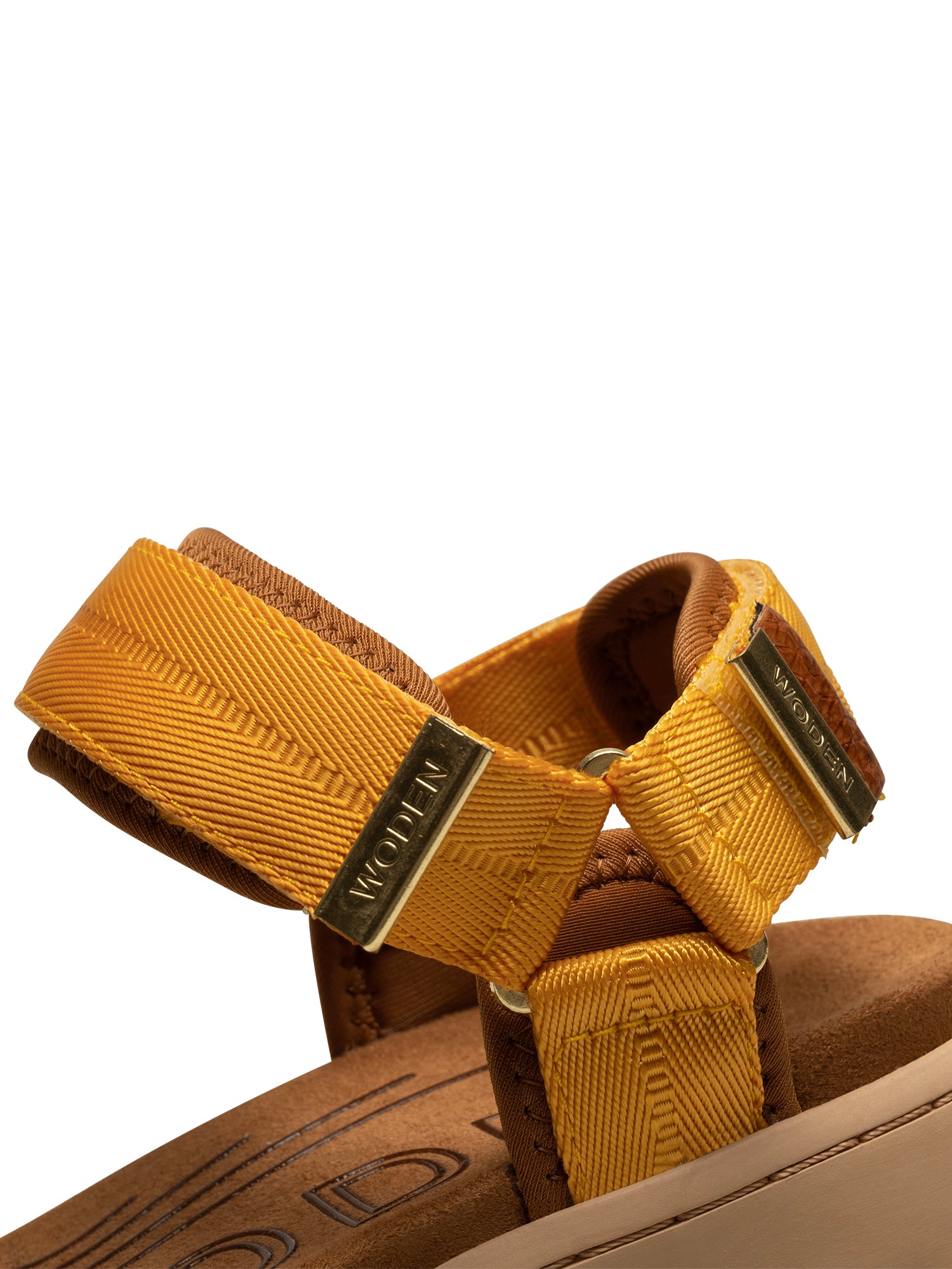 WODEN Line Sandals 115 Old Gold