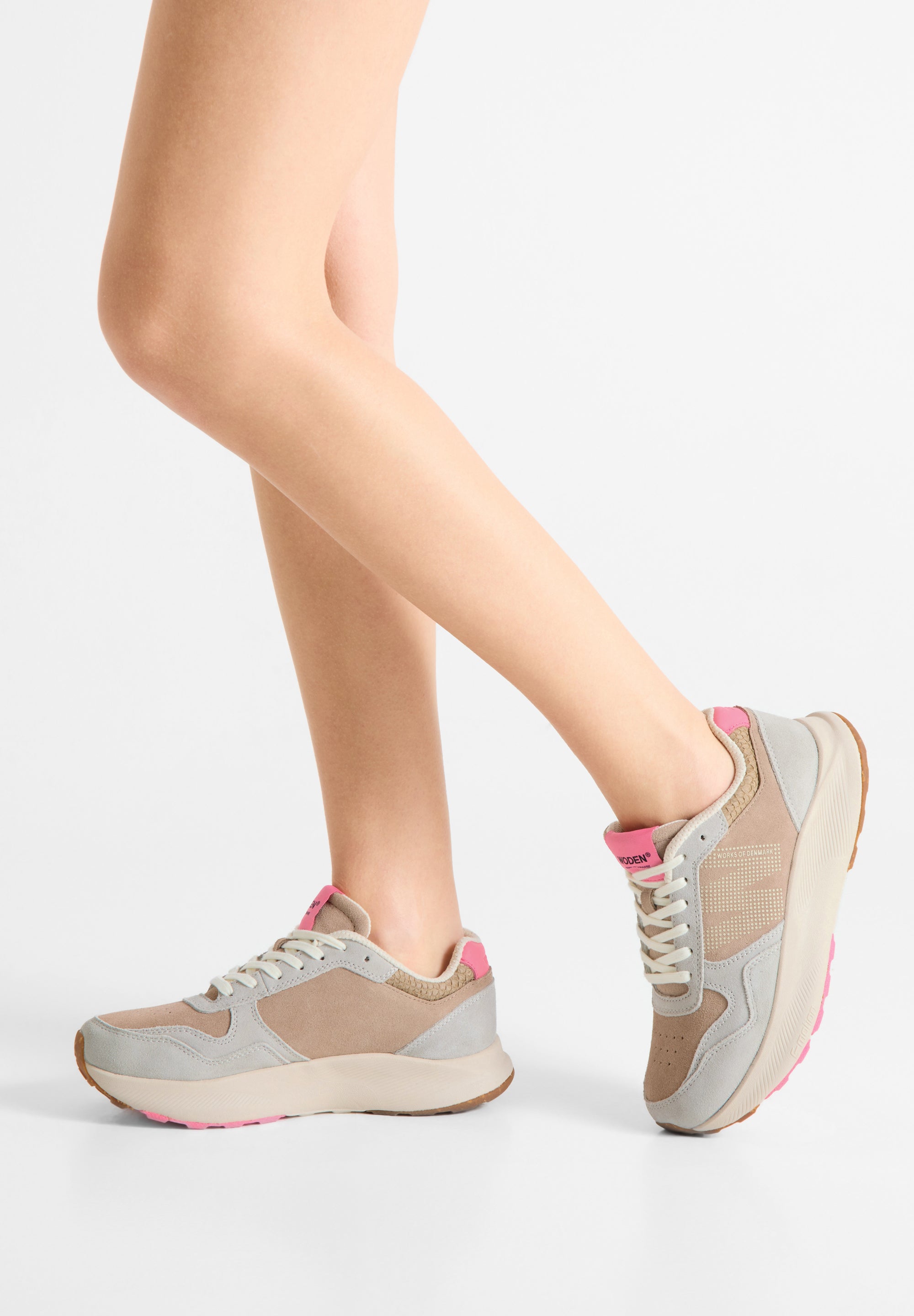 WODEN Mathilde Runner S Sneakers 377 Raspberry Multi
