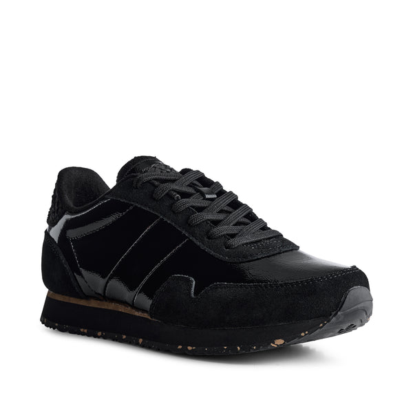 Nora III Full Patent Black - Sneakers • Køb dag