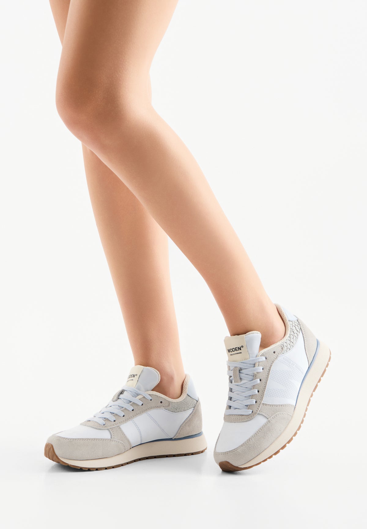 WODEN Ronja Satin Sneakers 272 Moonstone