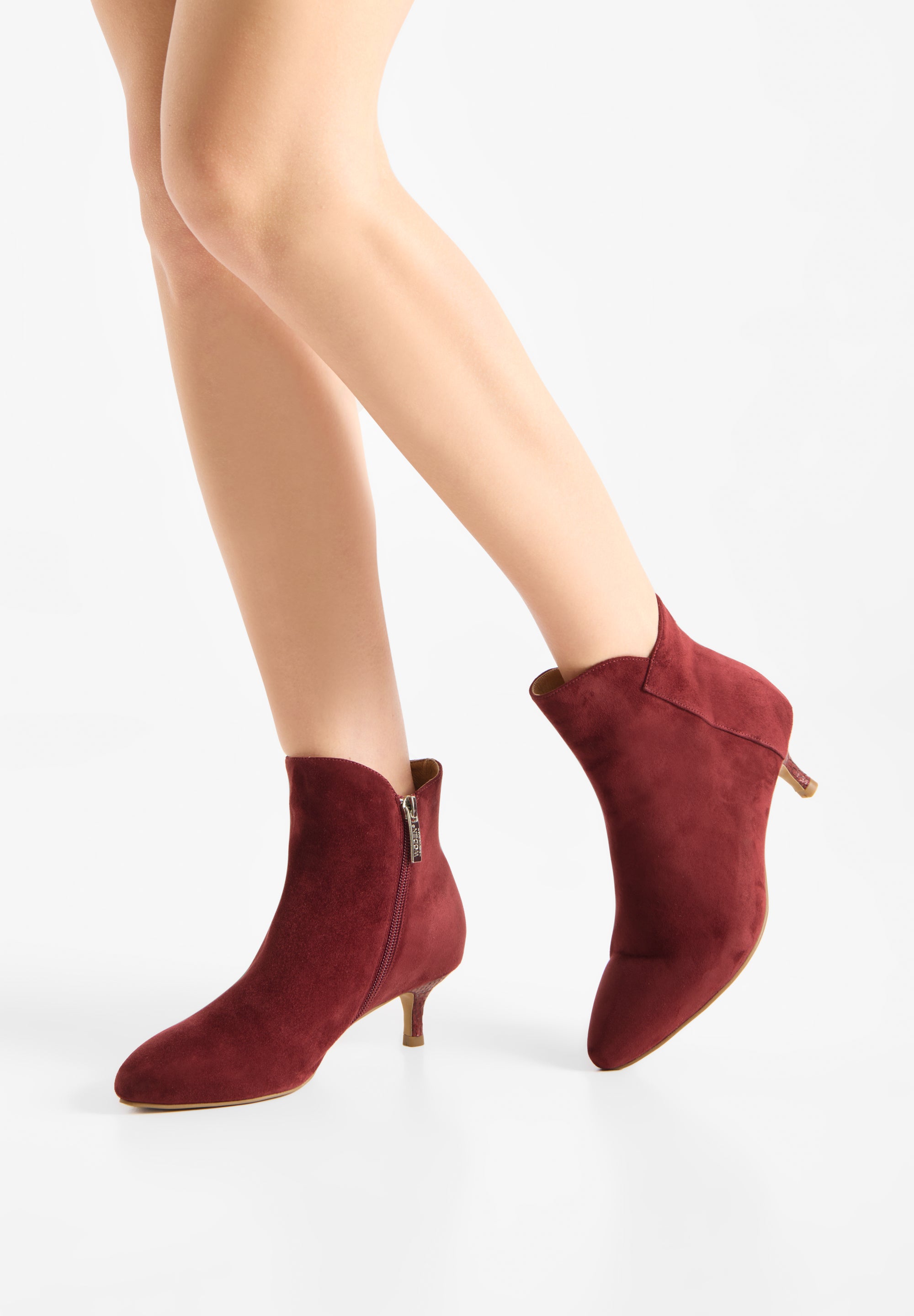 WODEN Saga Zip S Heels 360 Cranberry