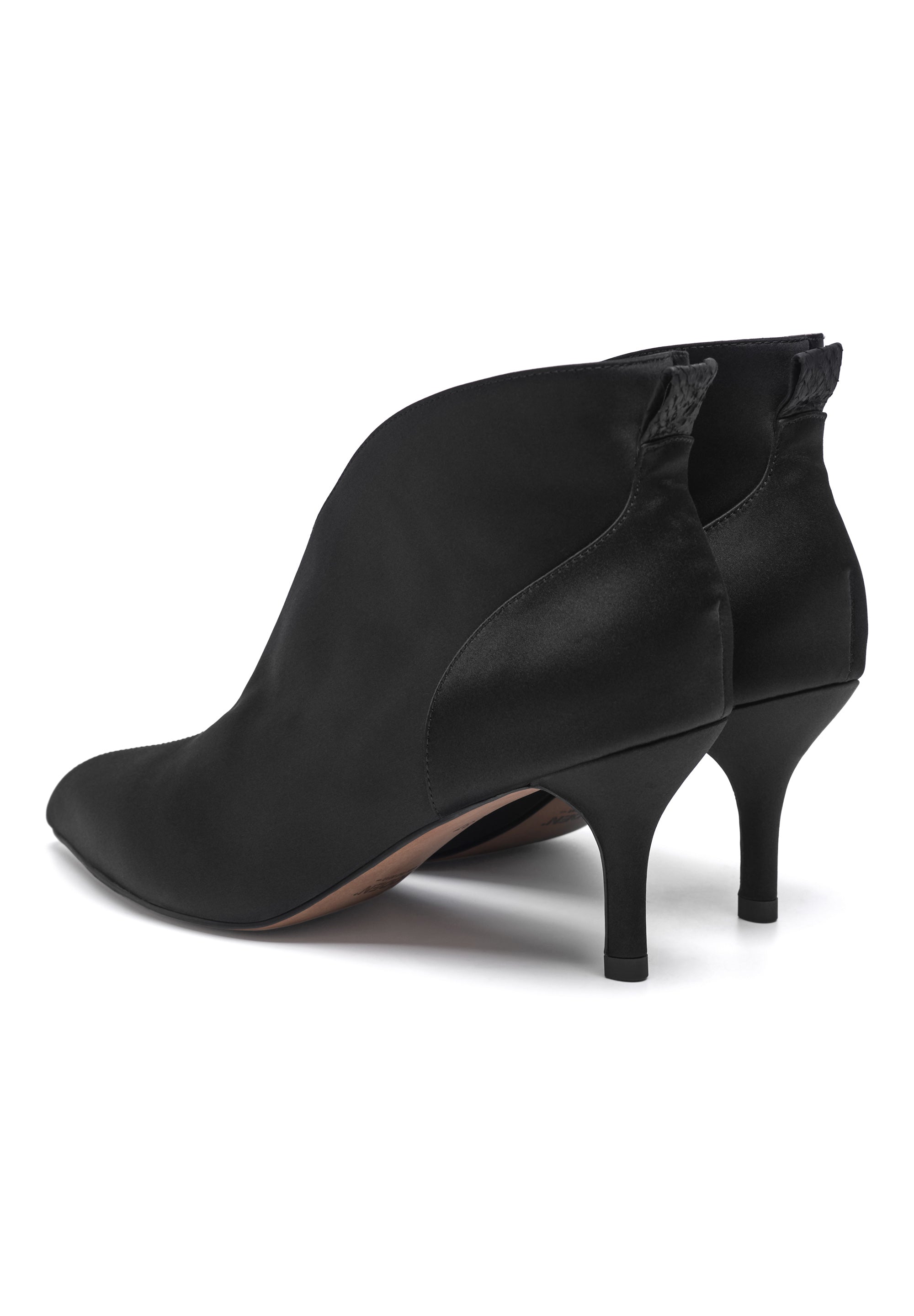 WODEN Valentine Low Cut Satin 020 Black