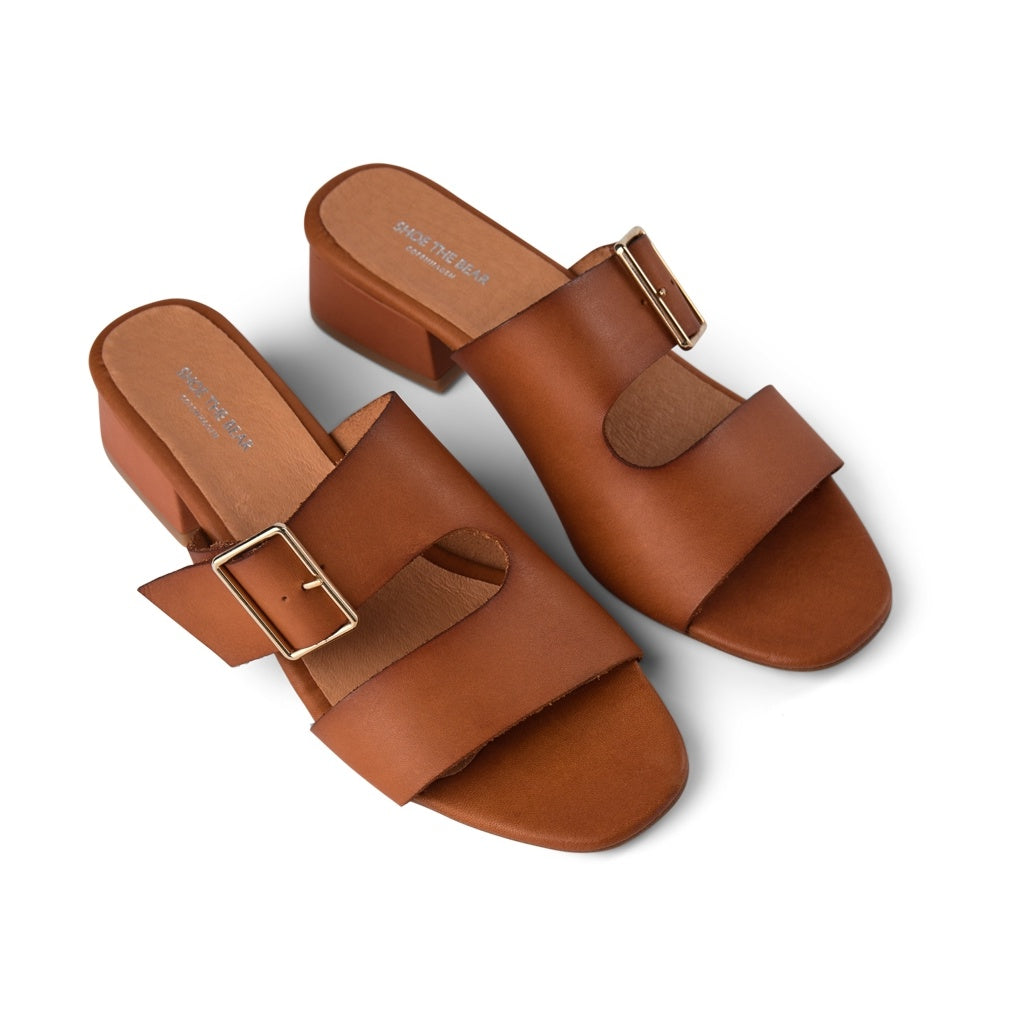 SHOE THE BEAR WOMENS Cala Buckle Mule Heeled Sandals 135 TAN