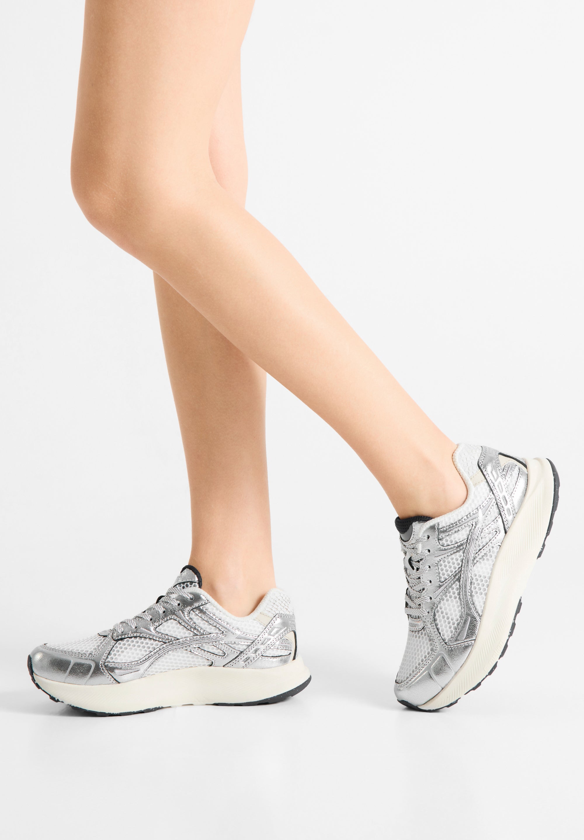 WODEN Freja Metallic Sneakers 039 Silver