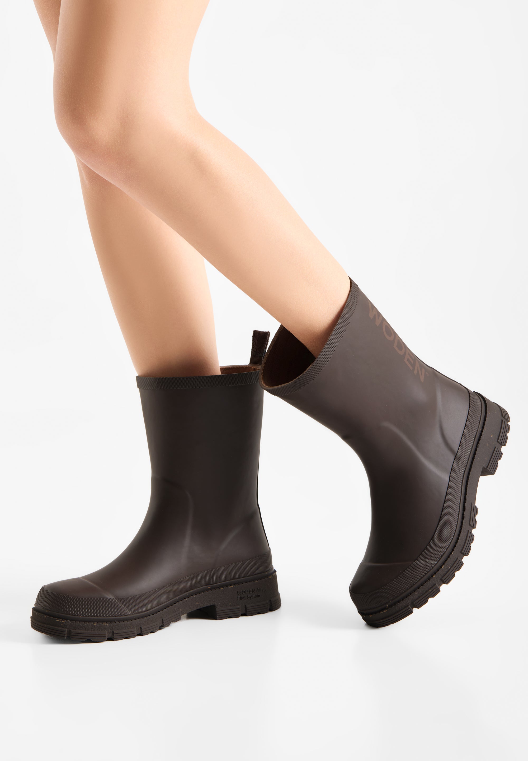 WODEN Lia Waterproof Rubber Boots 063 Chocolate