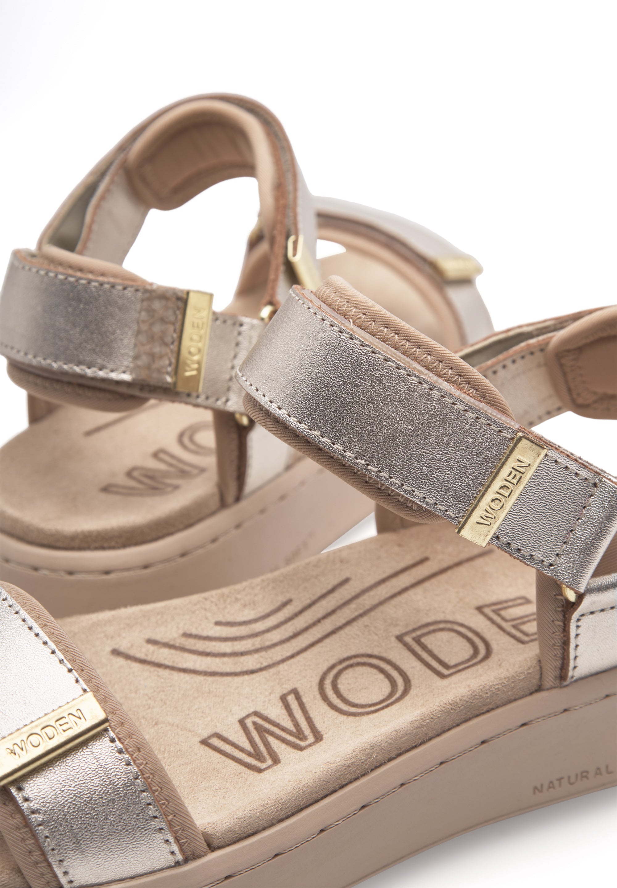 WODEN Line Metallic Sandals 045 Gold
