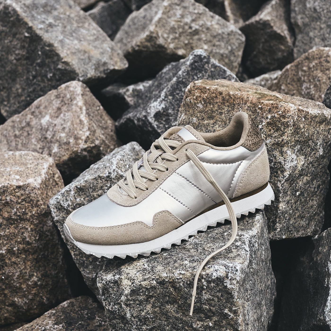 WODEN Nora III Metallic Nylon Sneakers 400 Champagne