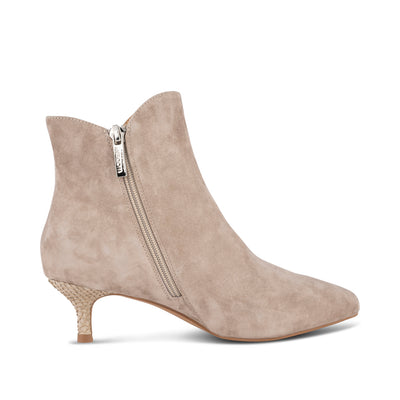 WODEN STB WOMENS Saga Zip S Heels 065 Taupe